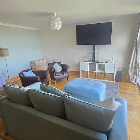 דירה Great 2 Bed, 2 Bath Apartment, River & Views